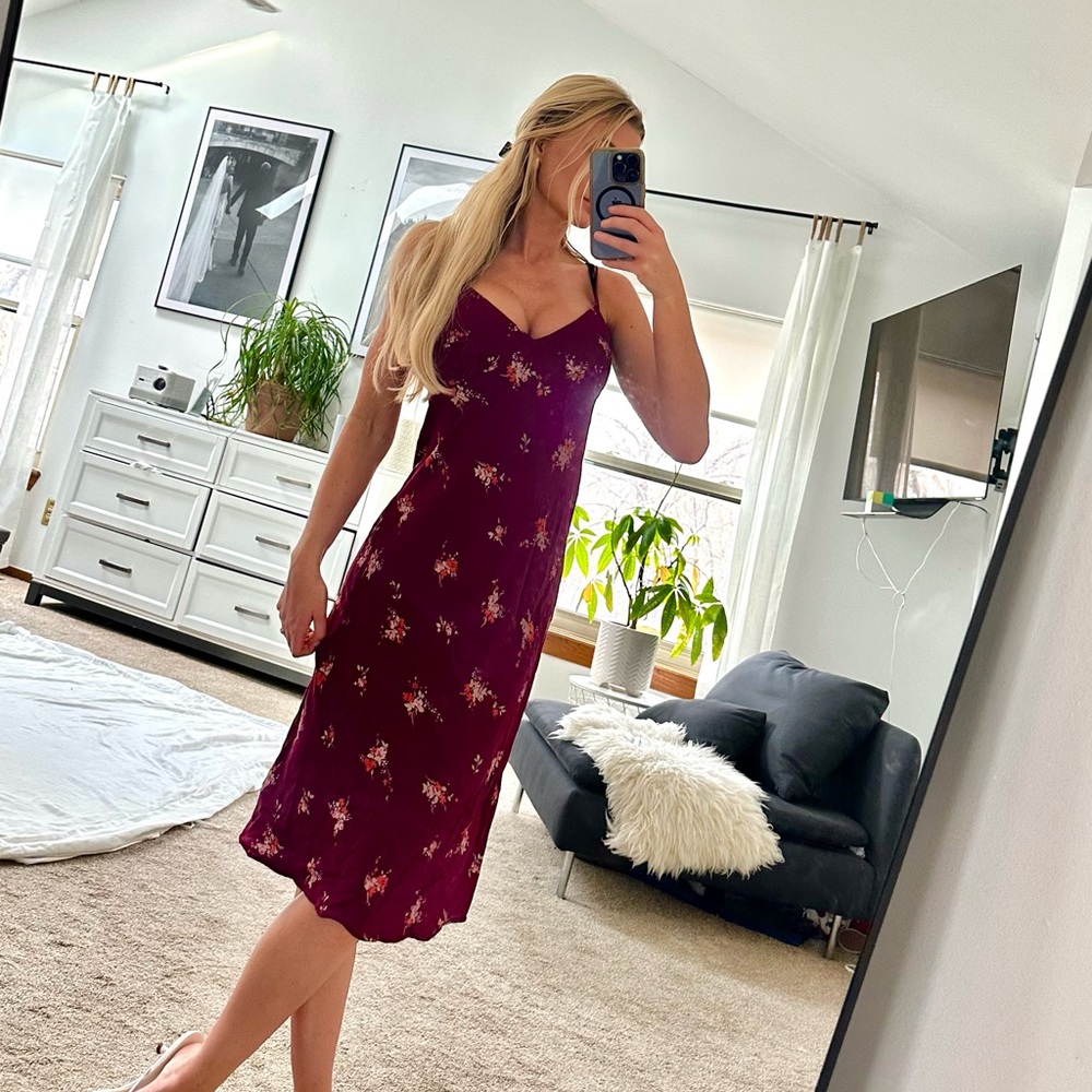 Vintage GAP Floral Slip Dress — Y2K Coquette Midi Soft Girl Bias Cut